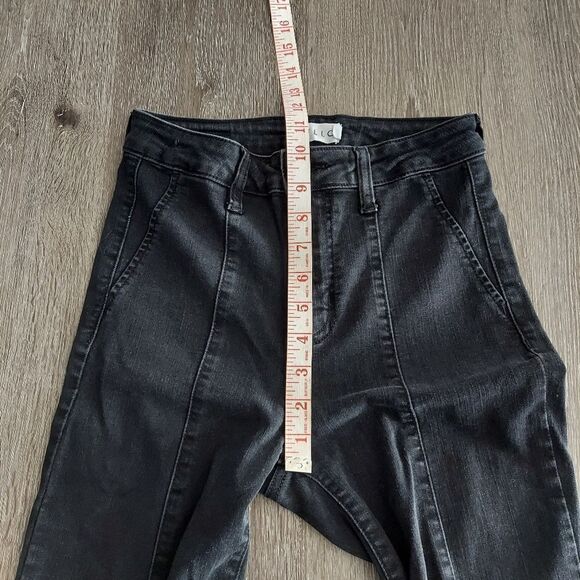 CELLO Black High Rise Flare Jeans Size 3 - Picture 5 of 6